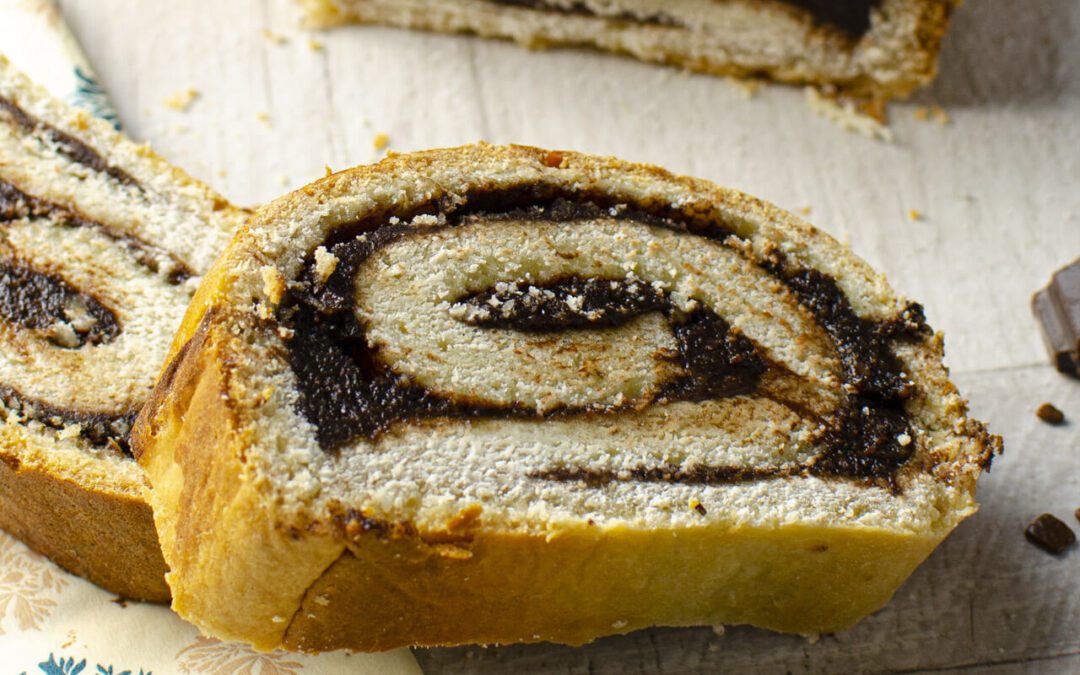STRUDEL WITH CHOCOLATE AND NUTS
